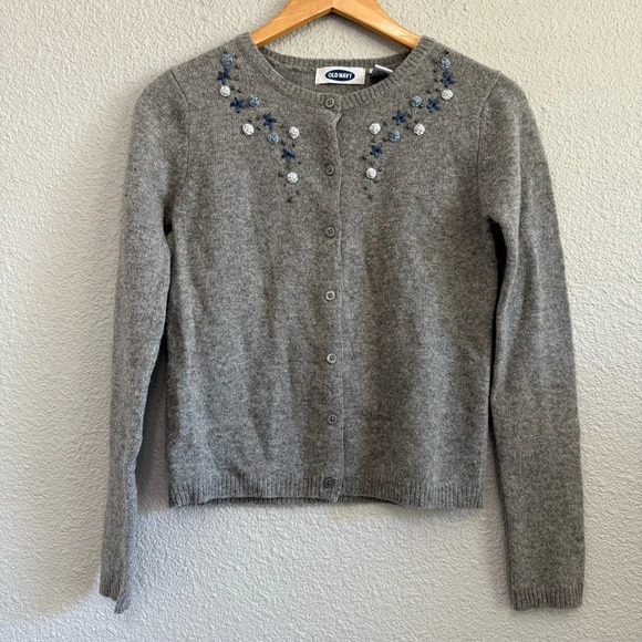 Old Navy Sweaters - Vintage Old Navyy Button Front Sweater Size XS 100% Lambswool